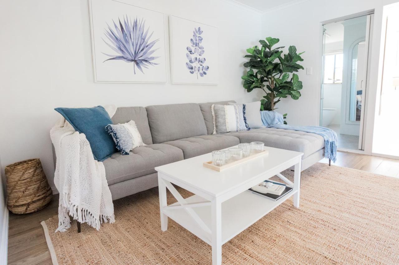 Studio 26: Central, Hampton'S Poolside Hideaway Coffs Harbour Exteriör bild